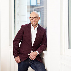 Headshot of Todd Heiser