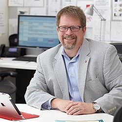 Headshot of Rives Taylor
